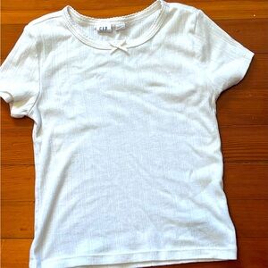 GAP Kids Textured White Tee